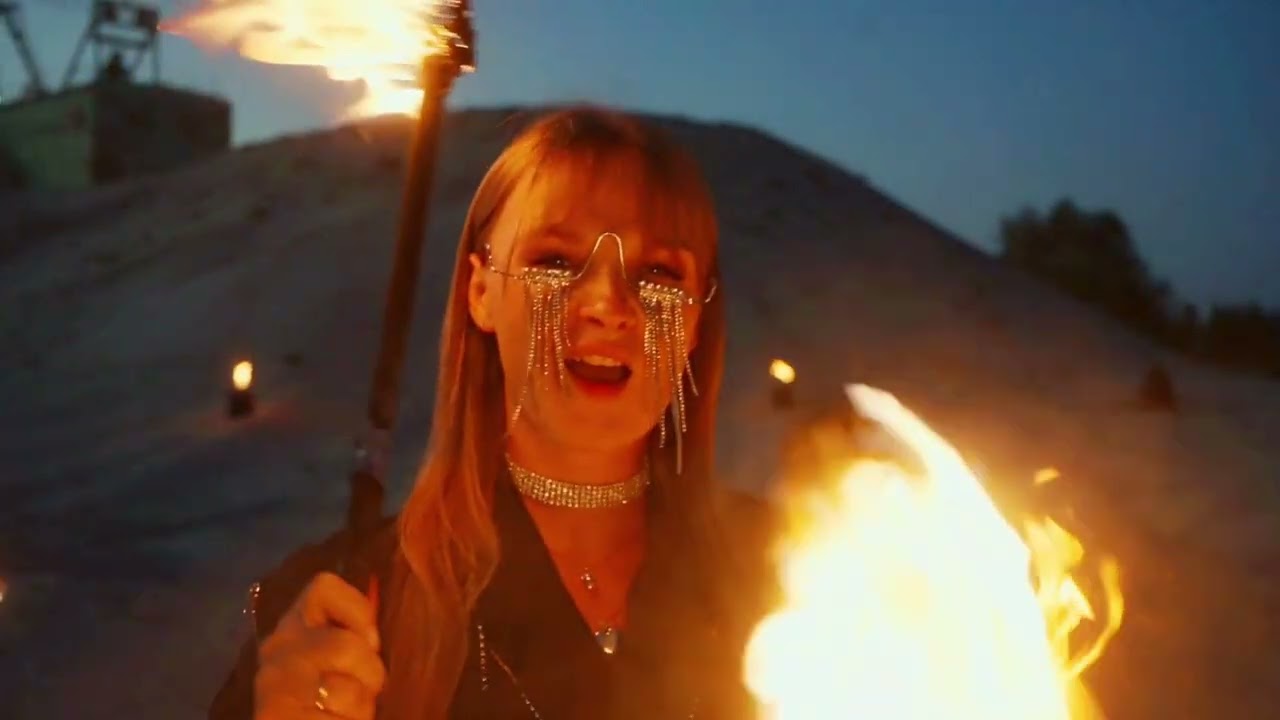 Ash & Air