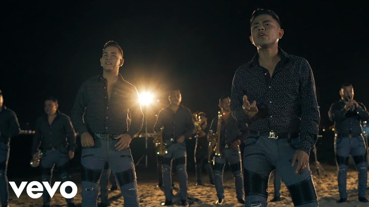 Banda Carnaval - Entre Ella Y Tú