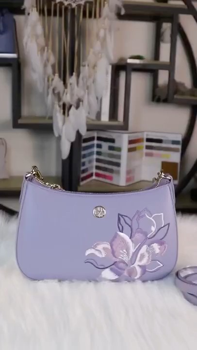 Purple embroidered bag #customized #handbag #craftsman # Luxury # Luxury bag # Gift # Wallet # China