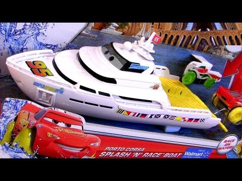 Hydro Wheels Splash n Race Boat Playset Cars 2 Yacht Side-by-Side Racing Water Toys Disney Pixar