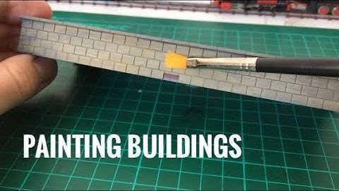 Railway Modelling for Beginners: Painting Buildings