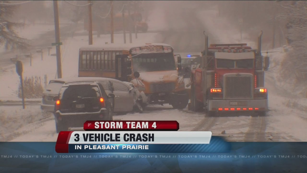 4 taken to hospital following 3vehicle crash in Pleasant Prairie YouTube