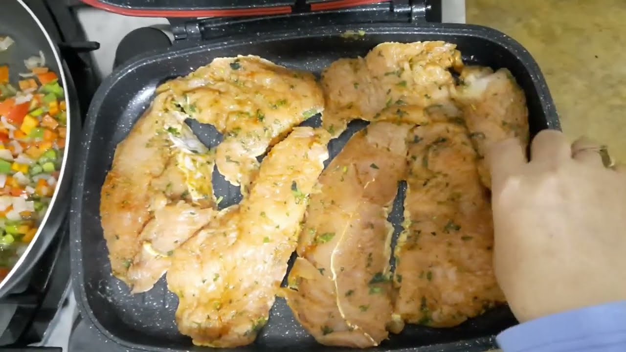 ستيك لاداند بصلصة جد رائعة + سلطة بنينة وخفيفة