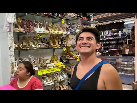 Visitando el mercado más barato de zapatos y bolsas en Leon Guanajuato ¿real cuestan 30,50 pesos?