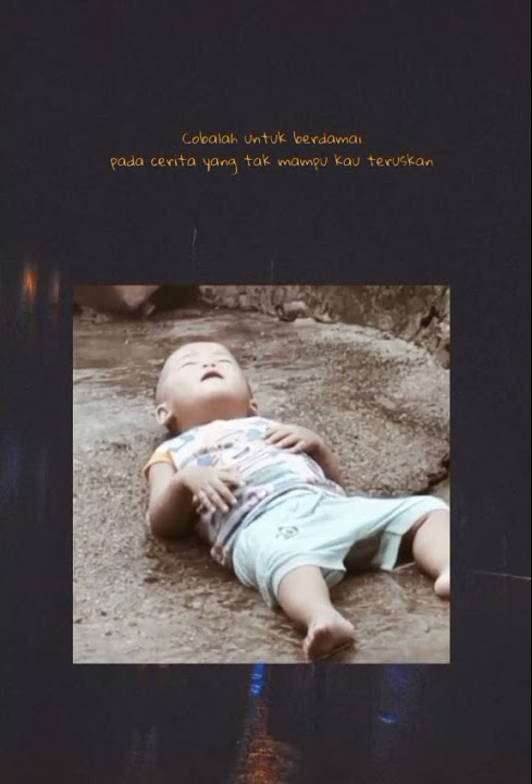 bocil tiduran diantara hujan dan tersenyum 🗿