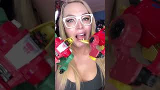 dancin’ w/ my bots… Hasbro got me again 😎hashtags:#Transformers #Hasbro #ToyAddict Transformers