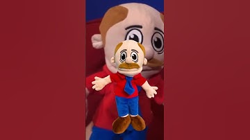 How old is every Sml character?