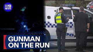 Gunman at large after daylight gangland hit | 9 News Australia