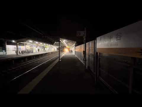 阪和線223系2500番台紀州路快速和歌山行き　　　六十谷駅到着！