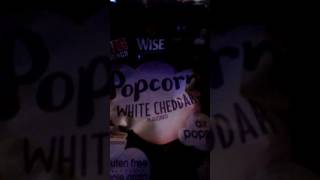 The popcorn song