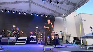 Watch Gary Allan Tough Goodbye video