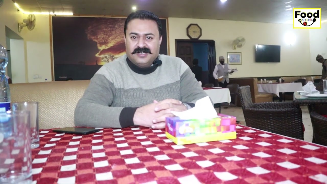 Bhera rest area Peacock restaurant| desi food| motorway| food vlog#5| Arfan Ahmad