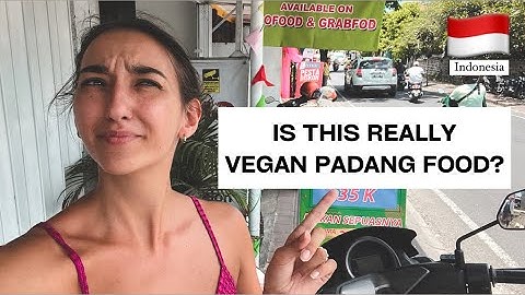 First Time Trying VEGAN PADANG FOOD in Bali