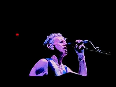 Depeche Mode Everything Counts Live 10-28-2023 Madison Square Garden Msg Nyc 4K