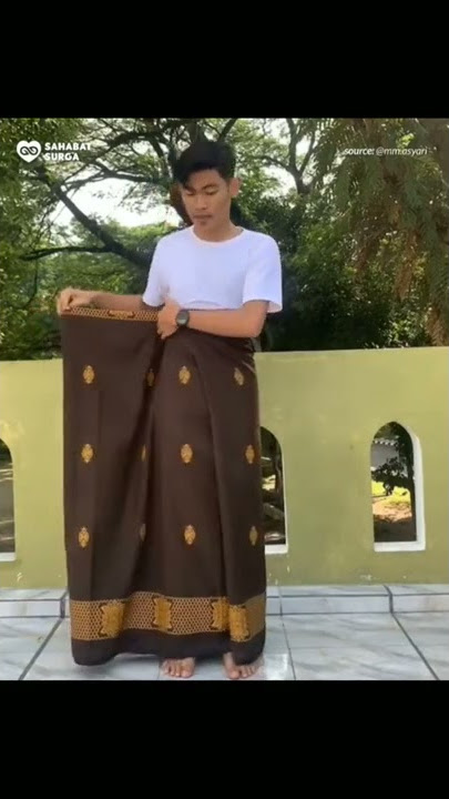 Cara Pakai Sarung Belah Tengah#santriindonesia
