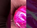 عندما تعلق حلوى في حلقي 