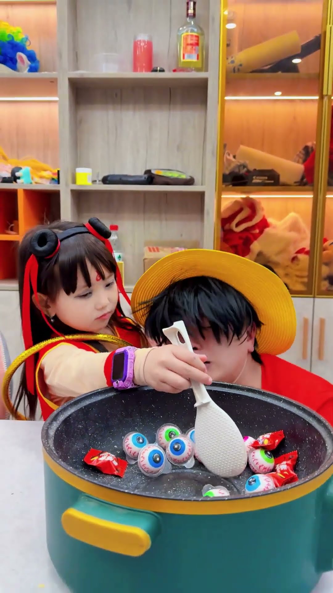 路飞还是个婴儿#海贼王  #路飞#哪吒2