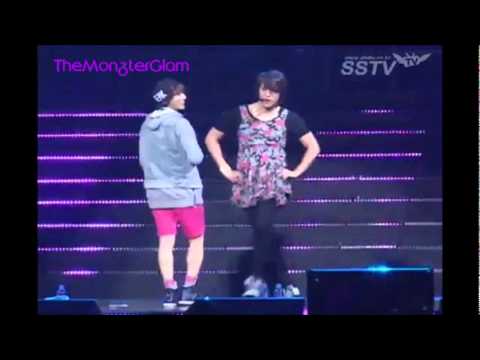 Hyunseung & Dong Woon "Trouble Maker" (Live 2nd Fanmeet B2UTY & BEAST)