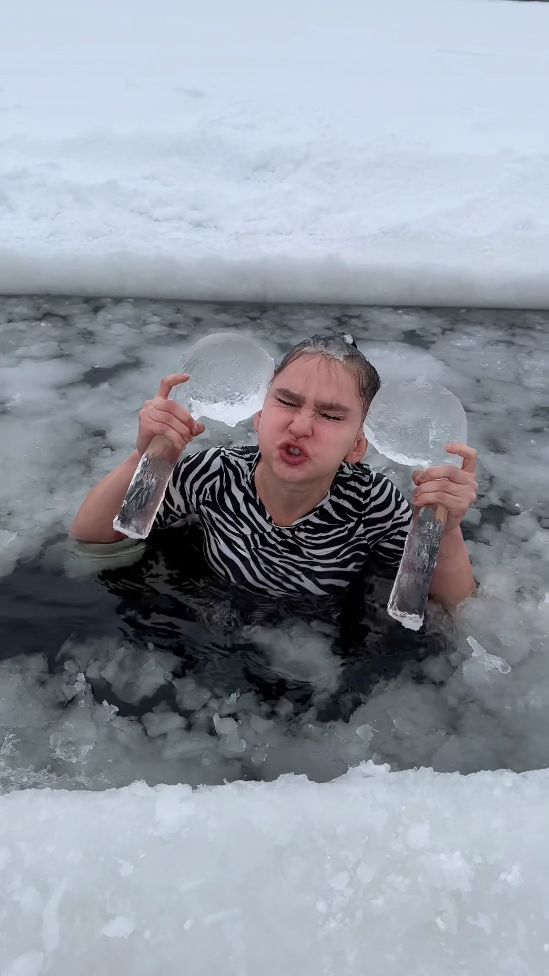 ??? #icequeen #ice #snowqueen #winter #iceprincess #galkina_anechka