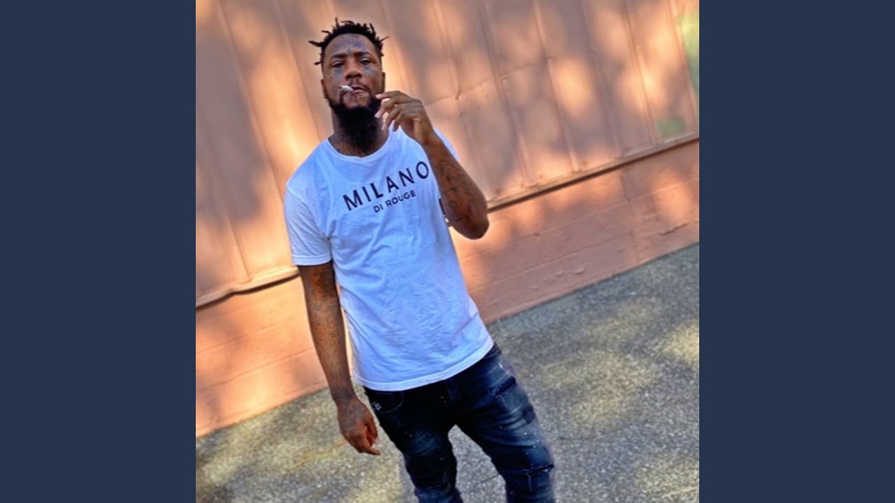 Guarda ALONE su YouTube Guarda ALONE su YouTube