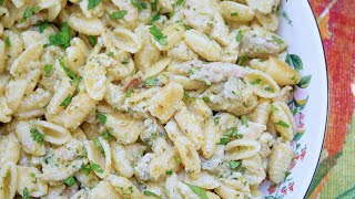 Tasty, Quick & Simple Creamy Garlic Chicken Pasta | 30 Min Meals