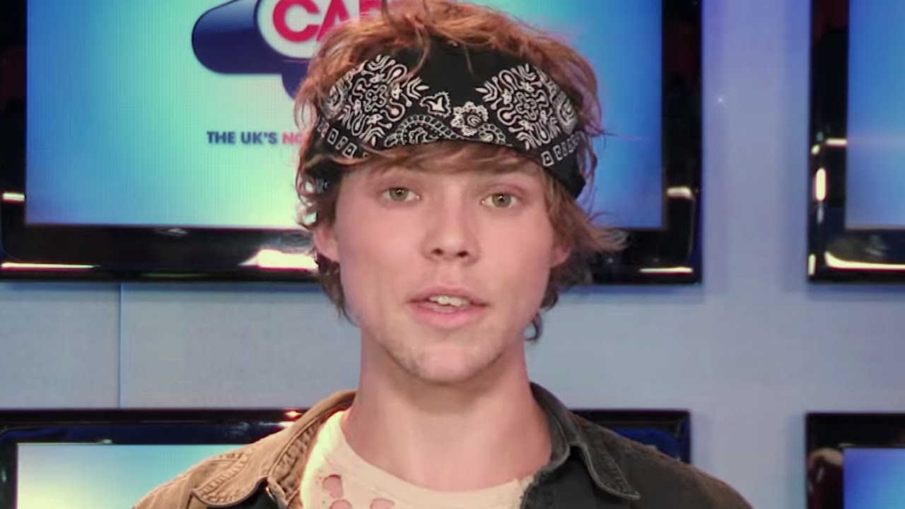 5sos-fan-mail-ashton-youtube