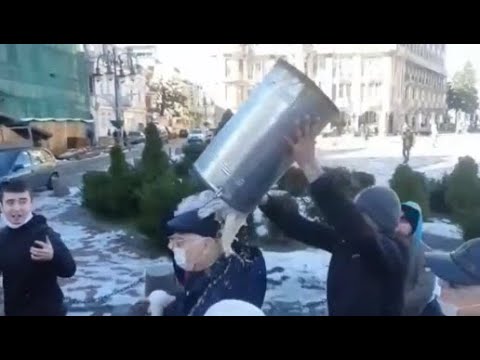 აქტივისტს, რომელმაც ირაკლი  ჩავლეიშვილს ნაგავი დააყარა, აღკვეთის ღონისძიების სახით გირაო შეეფარდა