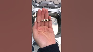 Say goodbye to grime! Ultrasonic cleaner reveals bracelet