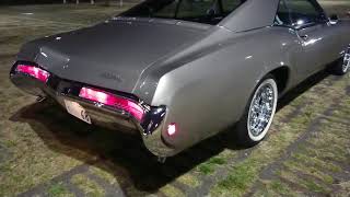 Buick Riviera 68
