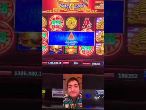 Crypto Casino: How Stake com Works Bitcoin, Ethereum, Dogecoin #trending #gambling #gamble #shorts