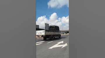 Nút giao cao tốc Bến Lức - Long Thành & Quốc lộ 1A đã thảm nhựa xong, chờ làm mảng xanh ở bùng binh