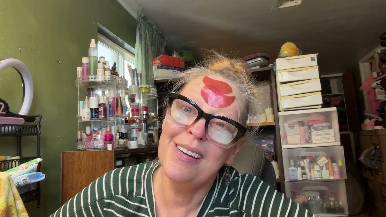 Behind the makeup I’m a ft caretaker I didn’t plan this journey but here I am. 