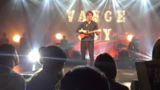 Vance Joy - Riptide Rimouski, 2016/02/04