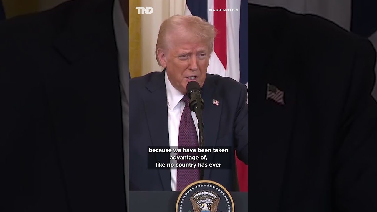 President Trump Interrupts UK Prime Minister When Talking About Canada