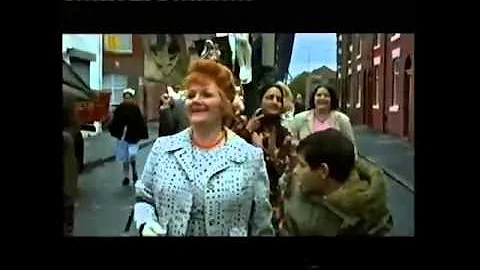 Banner Man - Blue Mink (East is East Opening Sequence)