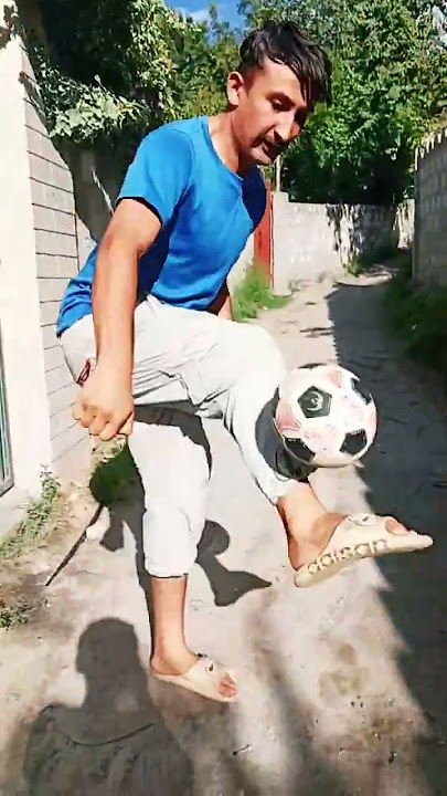 Freestyle dabble #footballshorts #freestylefootball #footballskills