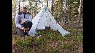 CAR CAMPING MED LÄTTVIKTSTÄLT &amp; FÄLTKAMIN