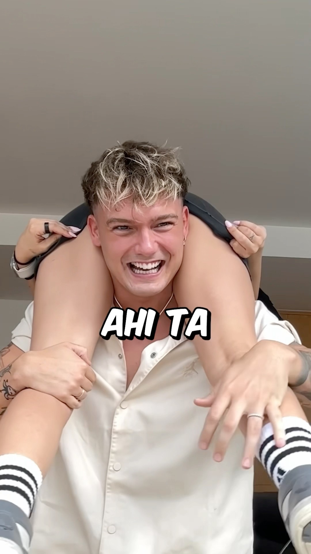 Así graba un video Ian Lucas y Domelipa?❤️ #ianlucas #domelipa