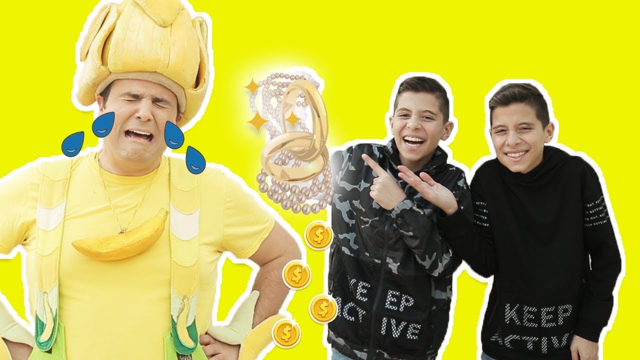 Fozi Mozi Y Tutti - El empleo en la tienda de joyas