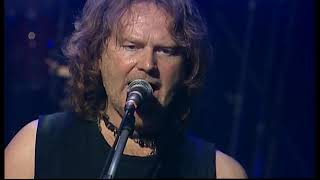 PENDRAGON  -  &quot;and now everybody to the stage...&quot; (2006) / The Wishing Well [live]