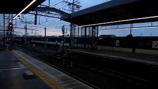京阪電車3000系快速急行出町柳行き8両編成。