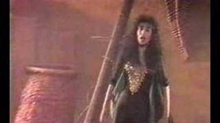 Ofra Haza feat. Iggy  Pop - Daw Da  Hiya chords