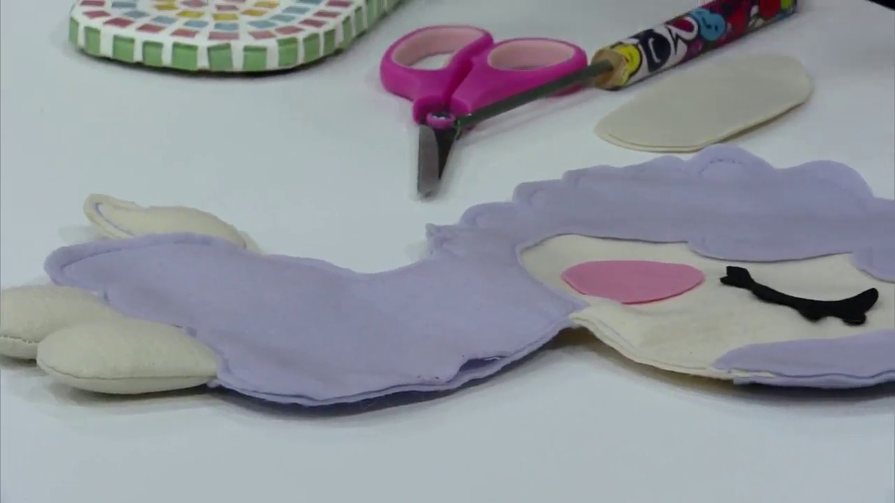 Almofada Lhama por Mônica Roma