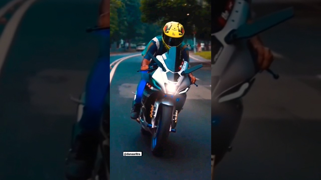 top speed flyby of yamaha r15m 