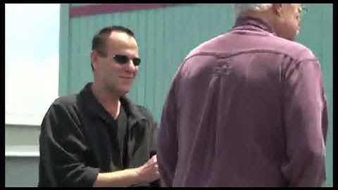 Navigate B2 Upper Intermediate - Communal living - Unit 6