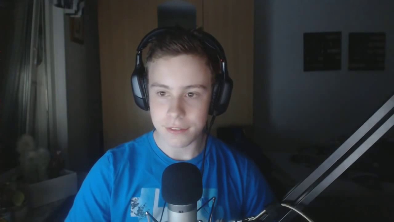 Simonsigge får knajf och nästan elekrik hajv xdddd