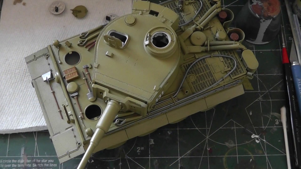 Tiger I 1/35スケールモデルキット　cyber hobby Cyber hobby Tiger 1, The Build - YouTube