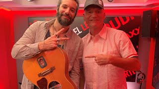 Gaëtan Roussel Et Waxx Interprètent Veiller Tard En Live Dans Foudre