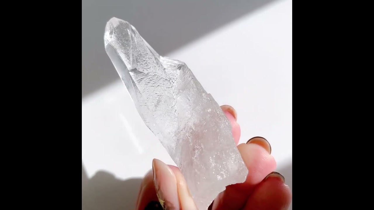 レムリアン ルーツ | 原石 | Crystals by Purely