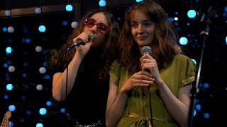 Lets Eat Grandma - Full Performance Live On Kexp